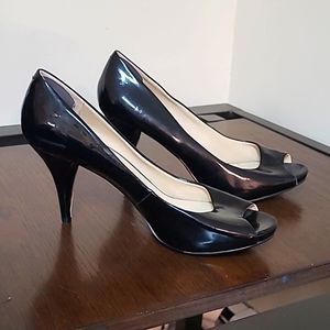 NINE WEST SIZE 9.5M PEEP TOE PUMP